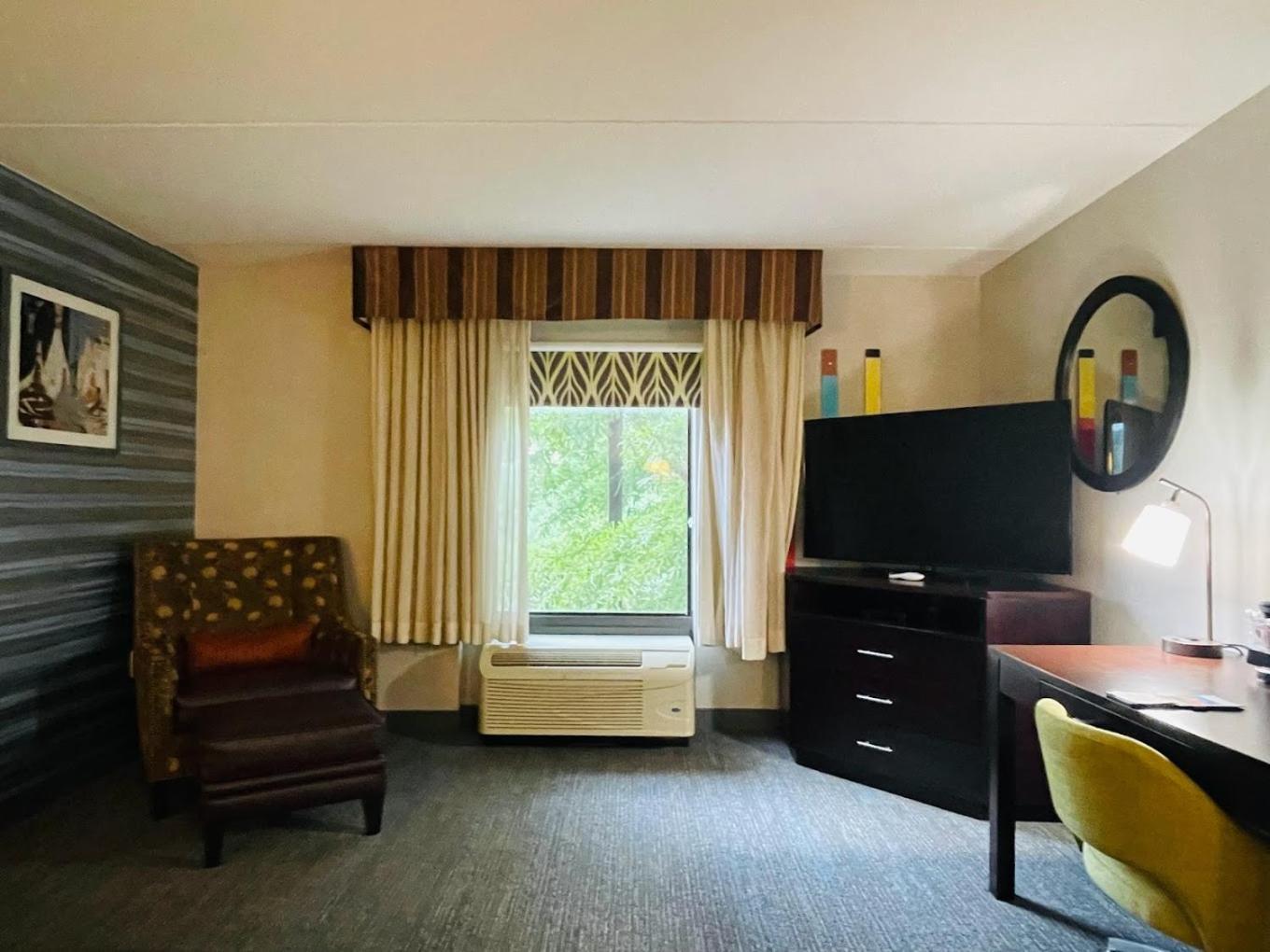 Hampton Inn Atlanta-Canton Extérieur photo